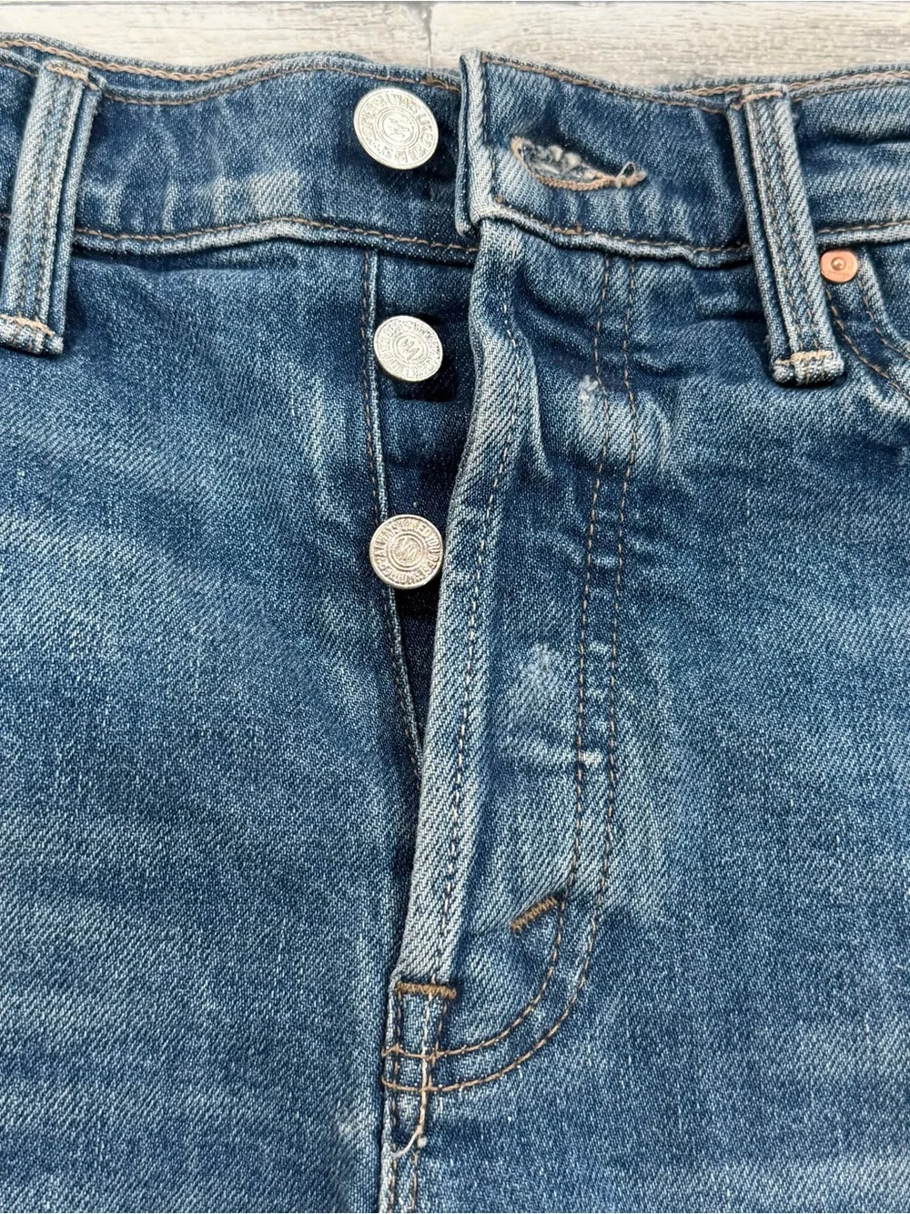 MOTHER The Skipper Short N' Long Chew In Girls Just Want To Have Sun - Sz - 27